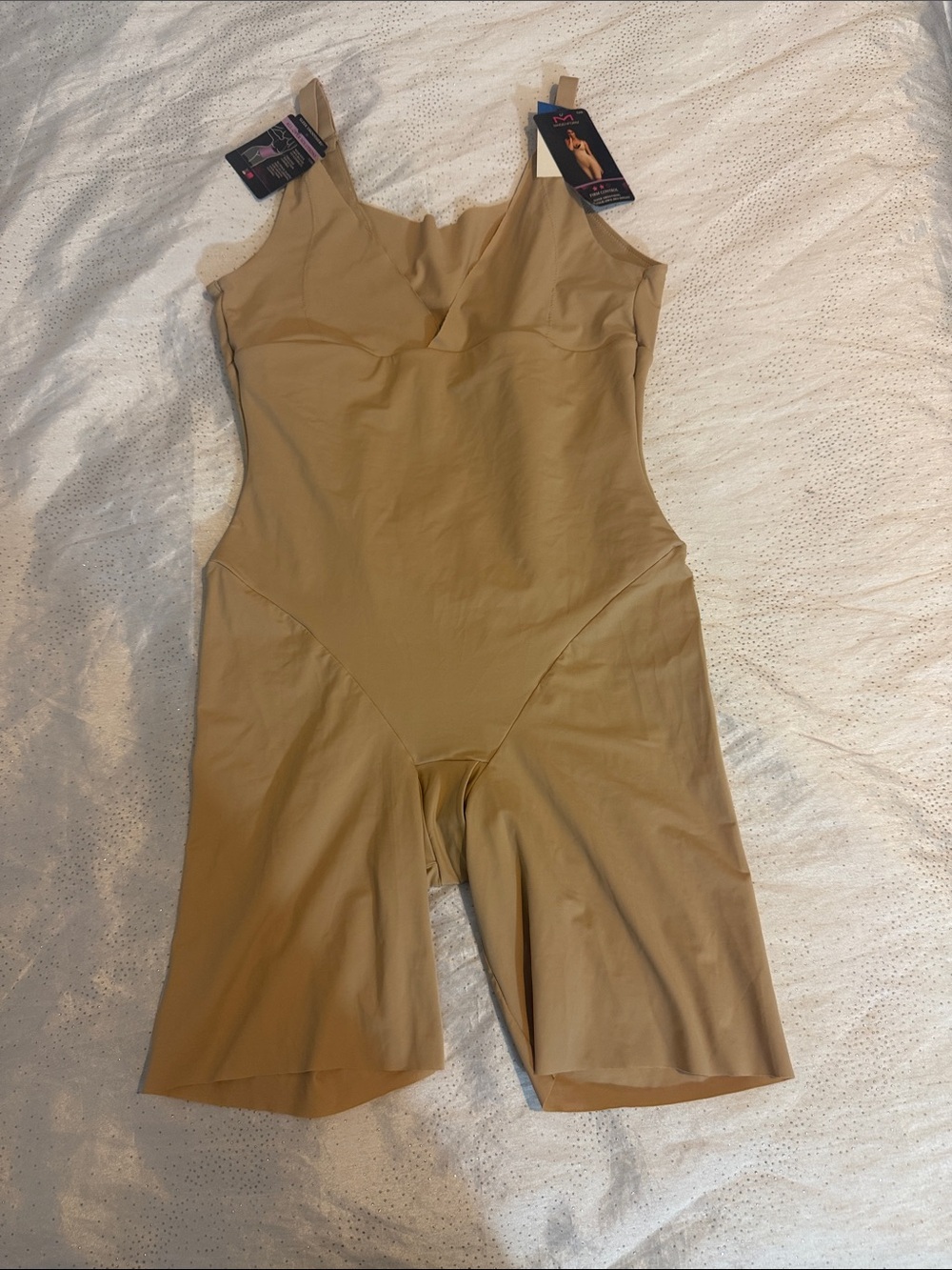 Maidenform Shapewear Suit in Tan - women size XL